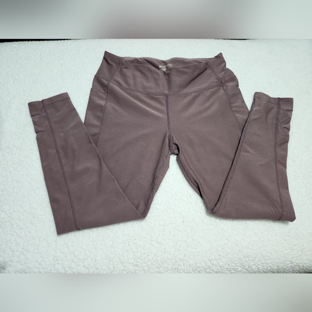 Mondetta yoga pants *tag says xl but they run small*
